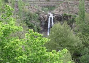 آبشار پسچویک در دشت هویج